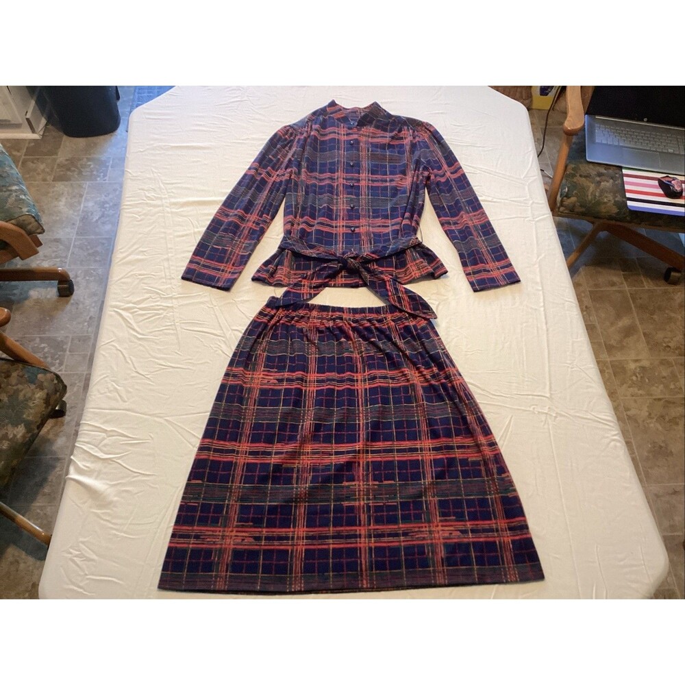 vtg Henry Lee women’s 2 piece skirt set sz 12 tartan pattern long sleeve belted